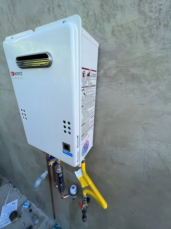 Tankless water heater installation for Browns Mill Park homes